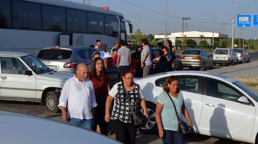 İzmir&rsquo;den Adilcevaz&rsquo;a &lsquo;sıla-i Rahim&rsquo; Ziyareti