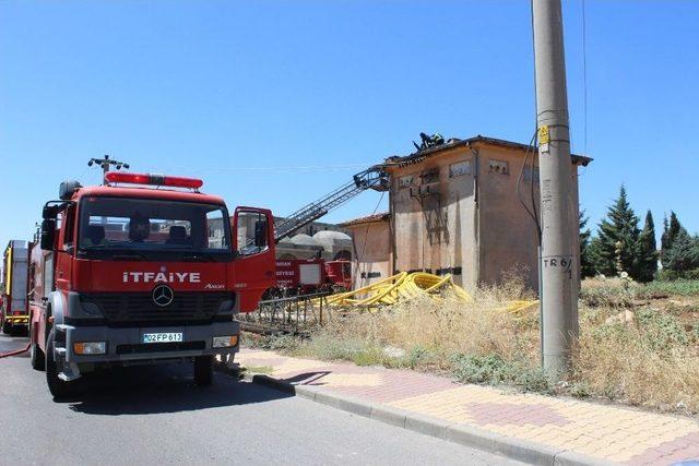 Organize Sanayi Bölgesinde Korkutan Trafo Patlaması