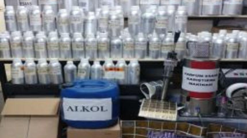 Başkent&rsquo;te Ka&ccedil;ak Parf&uuml;m Operasyonu