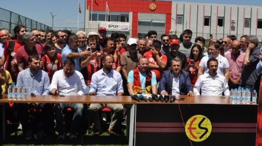 Eskiyehirspor, Sergen Yal&ccedil;ın'la 1 Yıllık S&ouml;zleşme Imzaladı