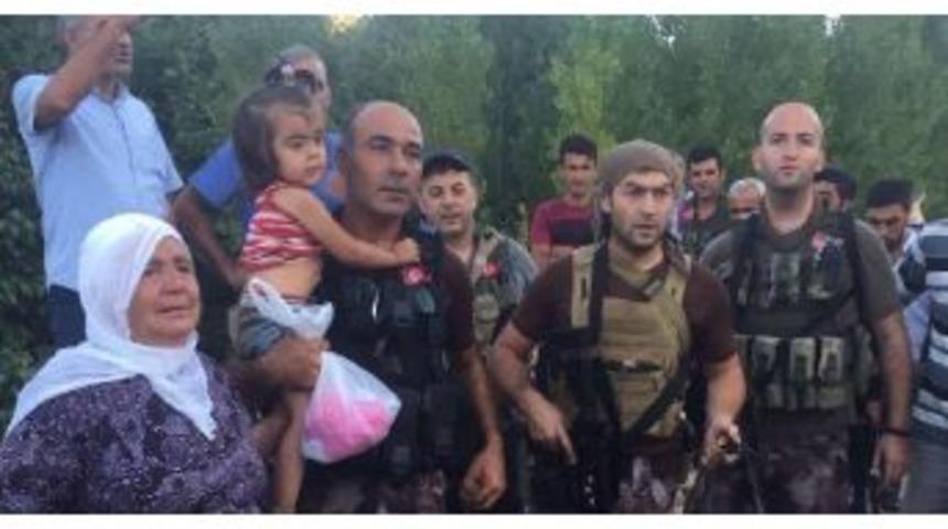 Kaybolan 3.5 Yaşındaki Berrak'ı, Iz Takip K&ouml;peği 'şah' Buldu