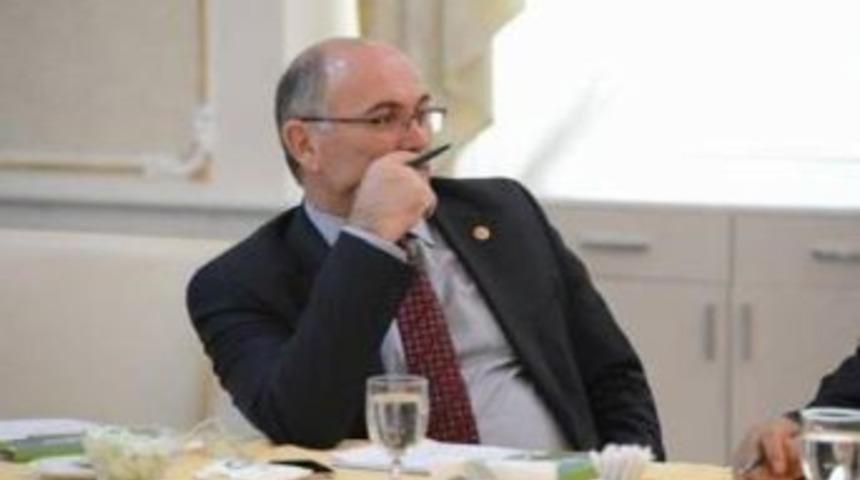 &Ccedil;akar, Yeniden Ak Parti Yerel Y&ouml;netimler Başkan Yardımcılığına Atandı