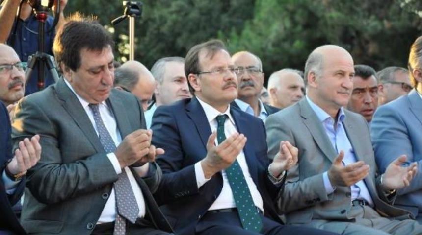 &Ccedil;avuşoğlu: Batı Trakya Ve Balkanlı Vatandaşlarımız Da 15 Temmuzda Havalimanındaydı (2)