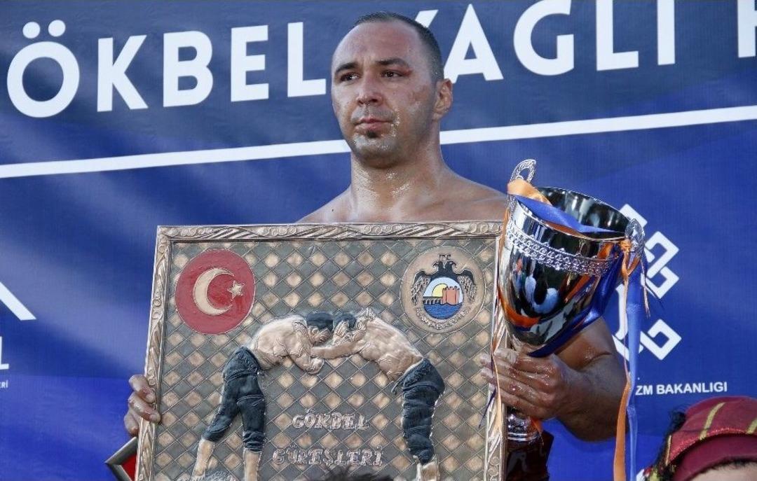 G&ouml;kbel Yağlı Pehlivan G&uuml;reşleri&rsquo;ni G&uuml;rb&uuml;z Kazandı