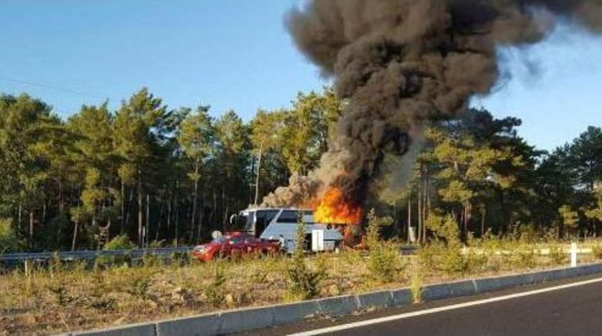 Muğla'da Tur Otob&uuml;s&uuml; Yandı&nbsp;