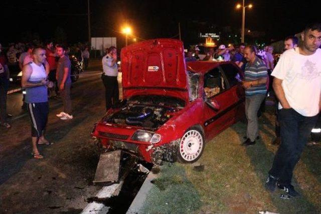 Zonguldak'ta Kaza Yapan Otomobilden Fırlayan Genç Öldü