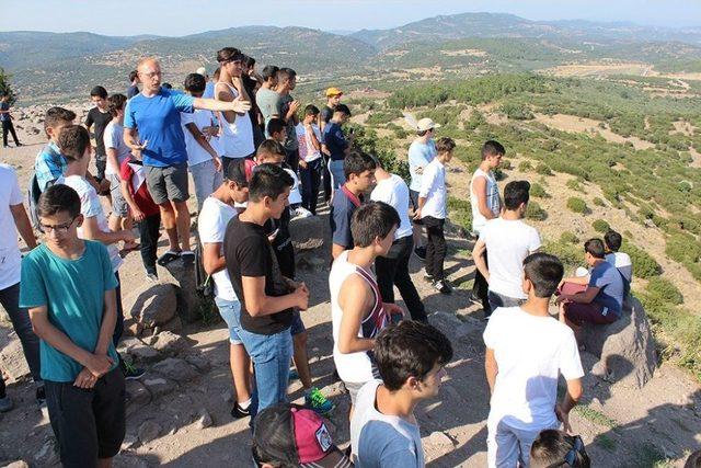 Zeytinburnulu Öğrenciler Tatilin Tadını Yaz Kampında Çıkardı