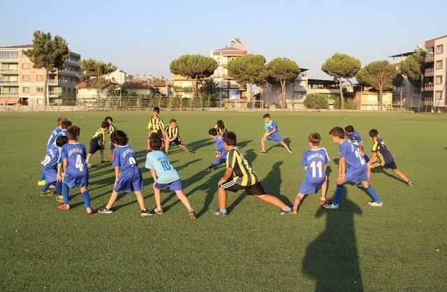 Germencik’te Geleceğin Futbolcuları Yetişiyor