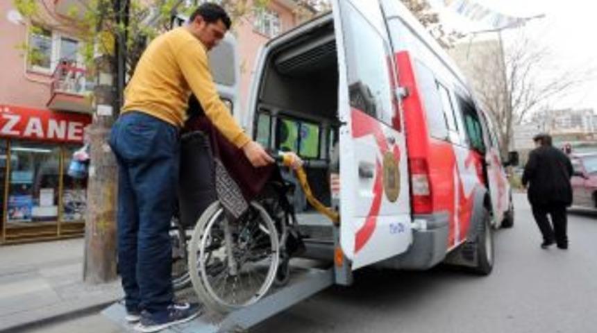 Yenimahalle&rsquo;de Engelli Vatandaşlar Yalnız Değil