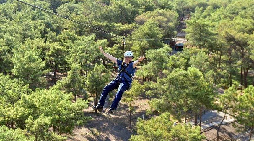 Park Orman&rsquo;da Zıpline Heyecanı