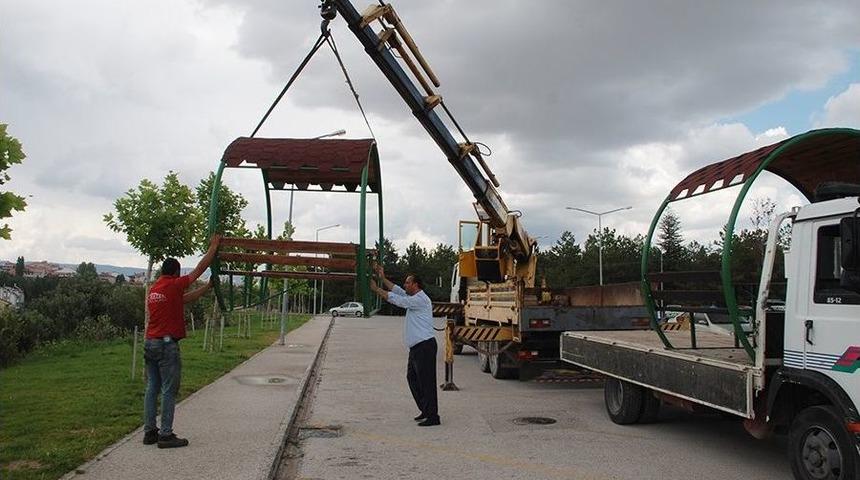 Gediz&rsquo;in En B&uuml;y&uuml;k Sivil Toplum Kuruluşundan Gediz Devlet Hastanesine Kamelya Yardımı