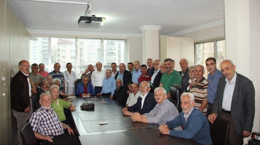 Mahalle Sakinlerinden Başkan Sağıroğlu&rsquo;na S&uuml;rpriz Ziyaret