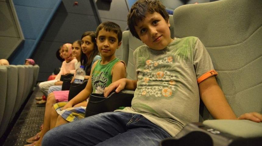 Sinema G&uuml;nlerine Yoğun İlgi