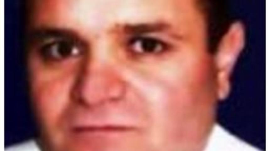 Temizlik Iş&ccedil;isi, Hastane M&uuml;d&uuml;r&uuml;'n&uuml; Bı&ccedil;akladı