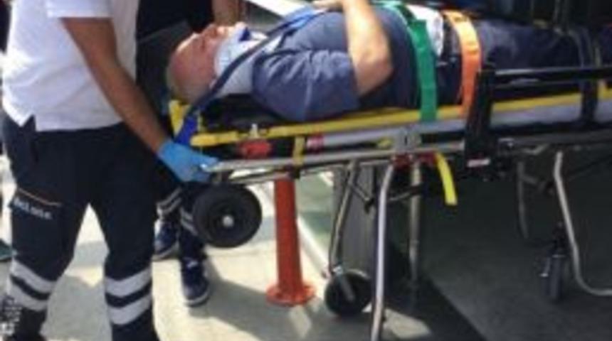 Y&uuml;kleme Yaparken Kamyondan D&uuml;şt&uuml;