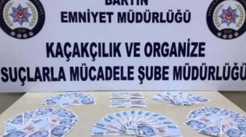 Bartın'da Sahte Para Ve &Ccedil;ek Operasyonu: 2 G&ouml;zaltı