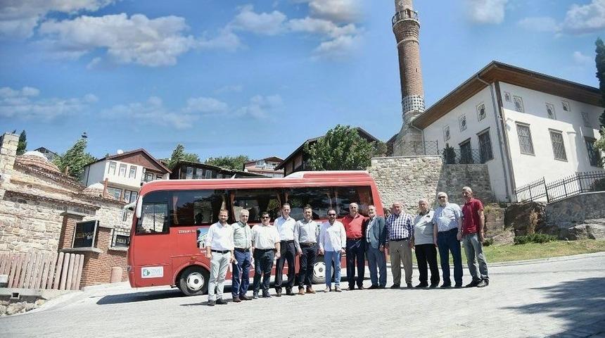İzmit Belediyesi Meclis &Uuml;yeleri Tarihi Konağı Gezdi