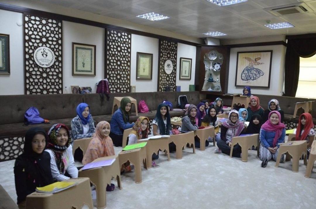 Gen&ccedil;lik Merkezinde Yaz Akademisi