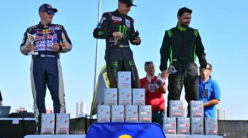 Drift İstanbul'da Kupa Ukraynalı Illyuk'un Oldu