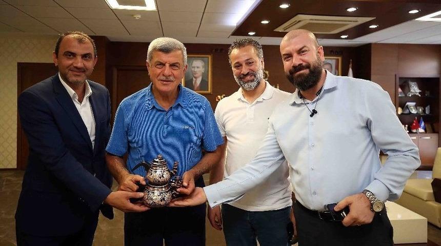 Başkan Karaosmanoğlu: &ldquo;tarih, Demokrasi N&ouml;betlerini Yazacak&rdquo;