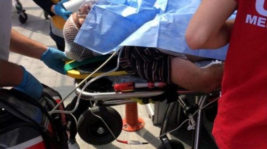 İ&ccedil;inde Kimyasal Madde Olan Varil Patladı: 1 Yaralı