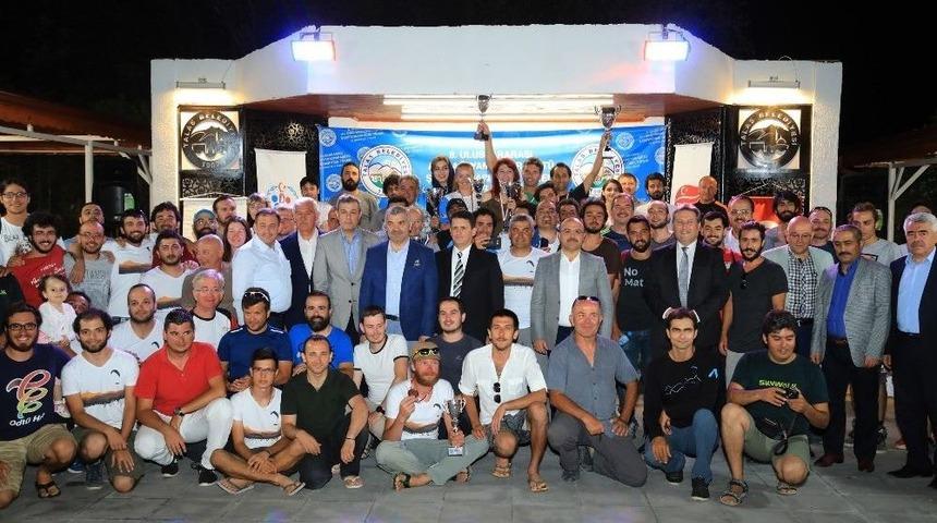 Ali Dağı Yama&ccedil; Paraş&uuml;t&uuml; Şampiyonası &Ouml;d&uuml;l T&ouml;reniyle Sona Erdi