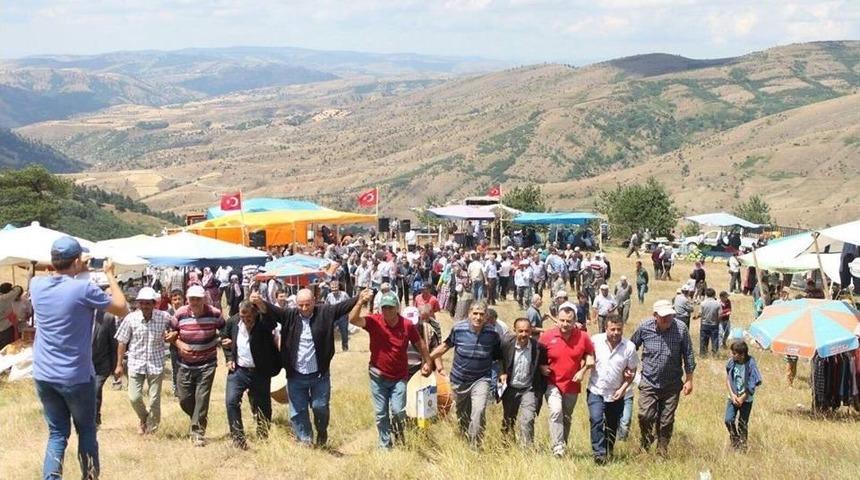 1. D&uuml;tmen Yaylası Piknik Ve Keşkek Şenliği