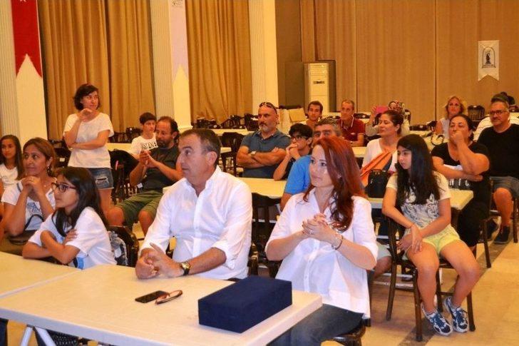 10. Ayvalık Satranç Turnuvası Şampiyonları Belli Oldu G3