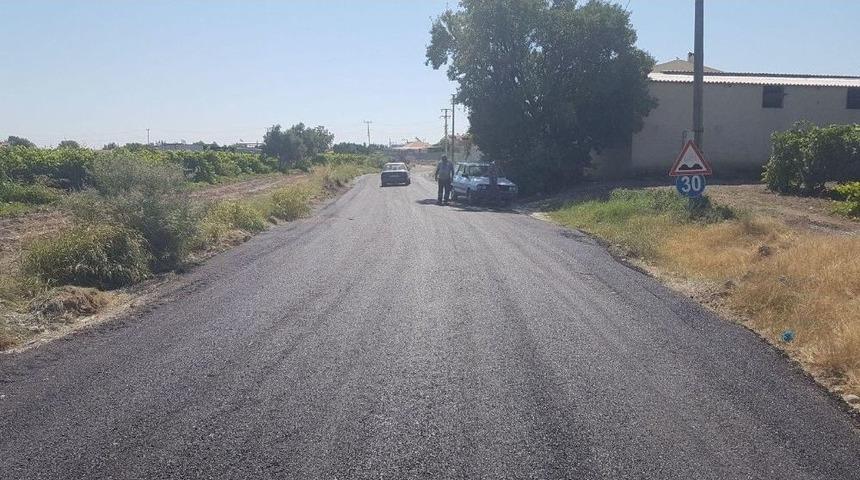 B&uuml;y&uuml;kşehirin Yol &Ccedil;alışmaları S&uuml;r&uuml;yor