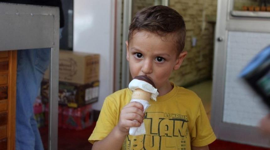 Sıcak Havalar Vatandaşı Bunaltıyor