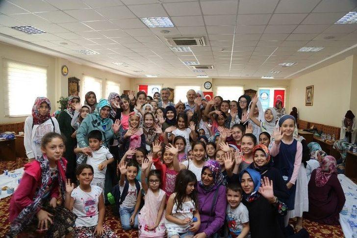 Tahmazoğlu: Çocuklar Camileri Şenlendiriyor G5