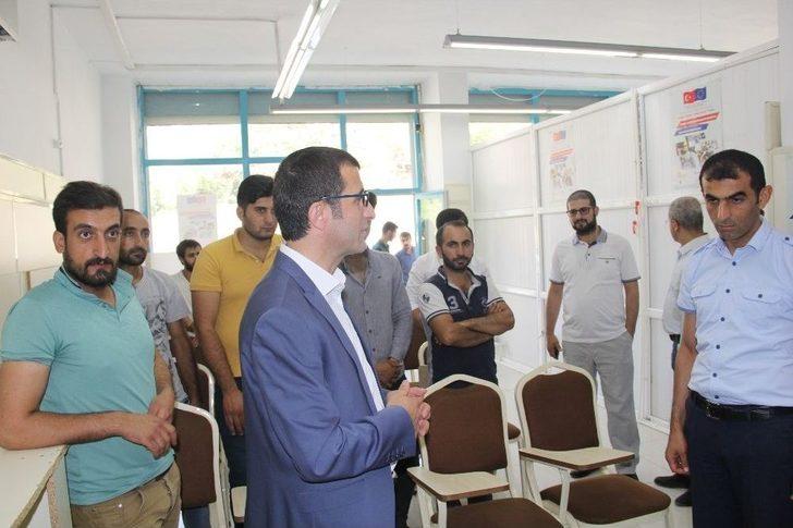 Şemdinli’de ‘mesleğimi Seçtim, İstihdama Geçtim" Projesi G4