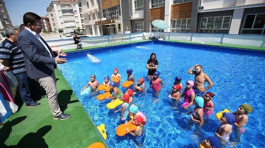 Merkezefendi&rsquo;nin Havuzlarına İlgi