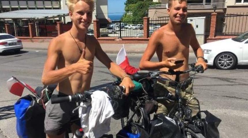 Polonya'dan Bisikletle T&uuml;rkiye'ye Geldiler