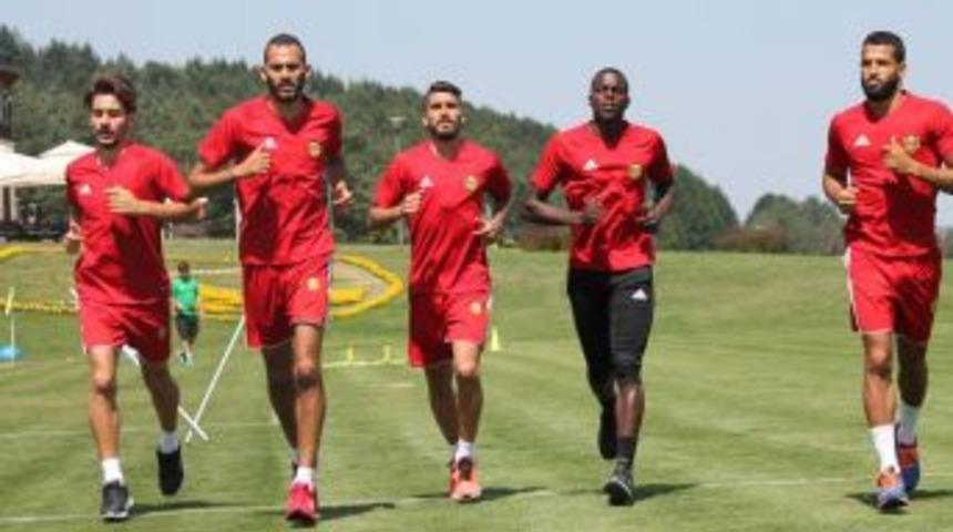 Sağlam, Yenilerle Eskilerin Uyumundan Memnun