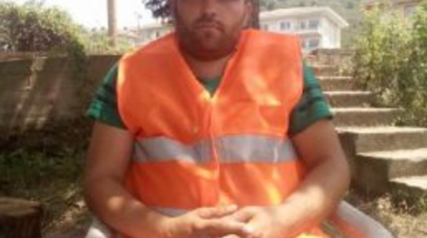 Çatıdan Atlayarak Intihar Etti