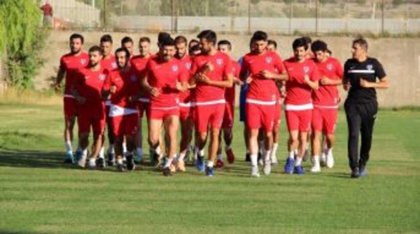 Elaziz Belediyespor&rsquo;un 1. Etap Kampı Sona Erdi