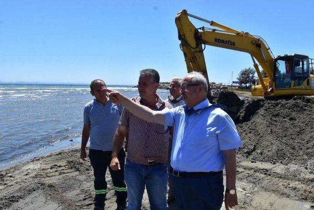 Şarköy’de Kıyı Temizleme Çalışmalarını İnceledi