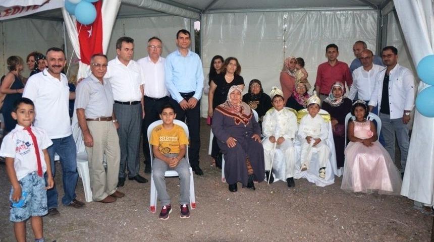 &Ccedil;ocukların S&uuml;nnet Sevinci