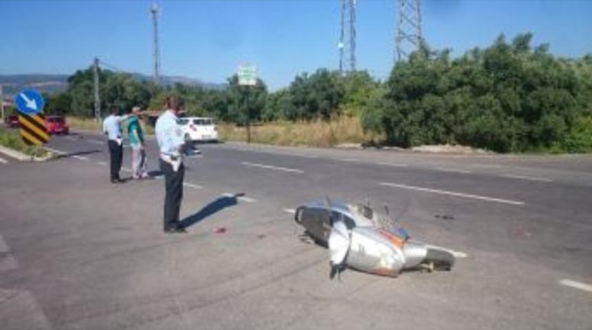 Tır&rsquo;ı Solladı, Motosiklete &Ccedil;arptı