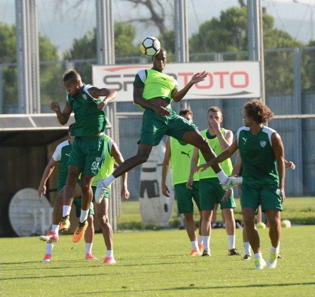 Bursaspor’da Yedekler As Takımı Yendi