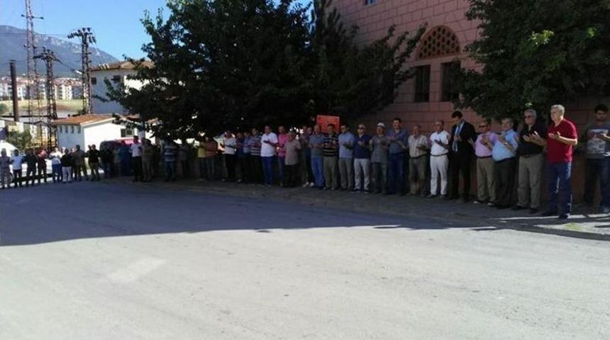 &Uuml;rkmezer, Sanayi Esnafının Duasına Katıldı