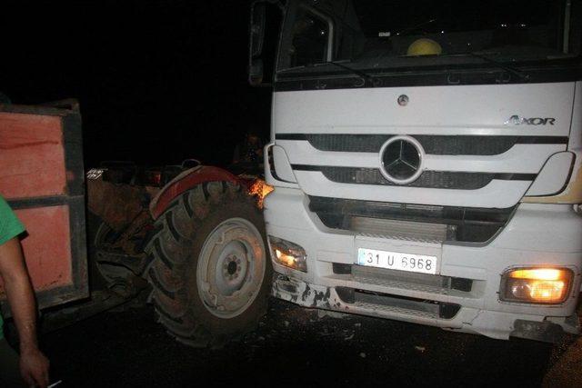 Kilis’te Zincirleme Trafik Kazası: 4’ü Ağır 9 Yaralı