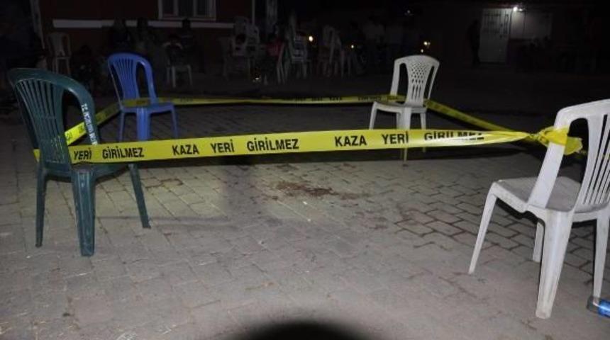 D&uuml;ğ&uuml;n&uuml; Kana Buladılar