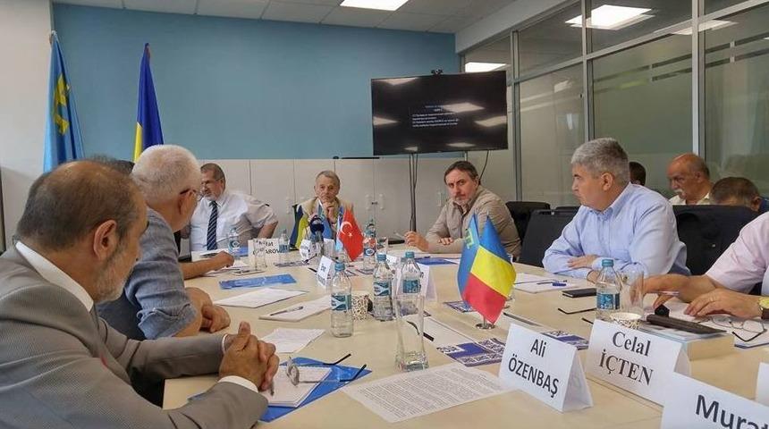 D&uuml;nya Kırım Tatar Kongresi Kiev&rsquo;de Toplandı