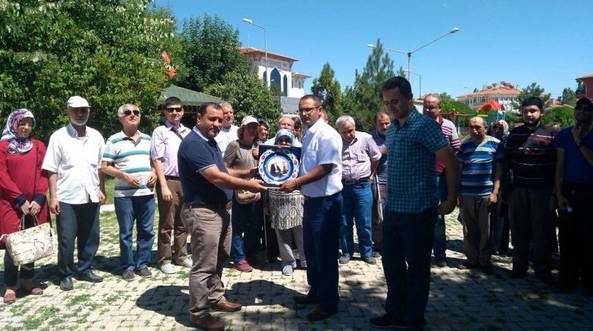 K&uuml;tahya Altı Nokta K&ouml;rler Derneği &Uuml;yeleri Dumlupınar&rsquo;da