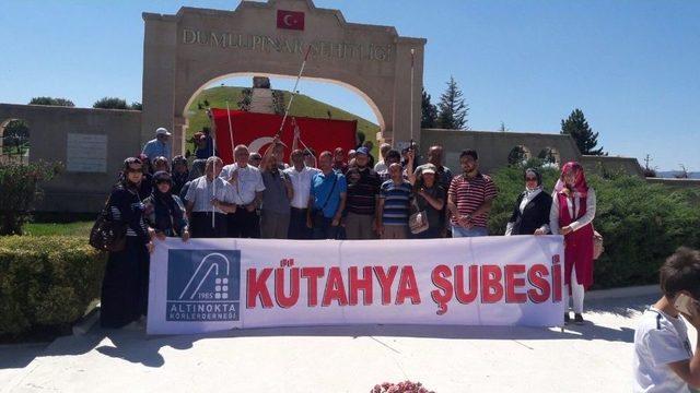 Kütahya Altı Nokta Körler Derneği Üyeleri Dumlupınar’da