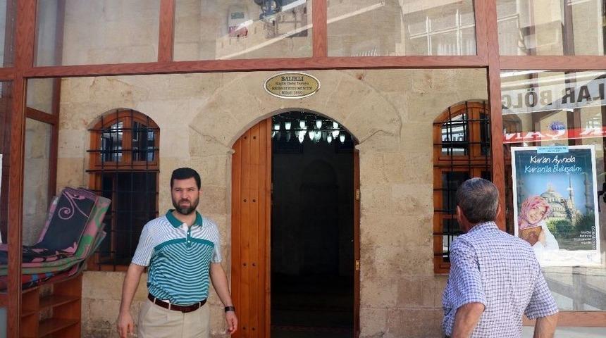 Hırsız Mescidin Ses Sistemini &Ccedil;aldı