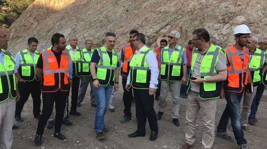 İhsaniye Baraj İnşası S&uuml;r&uuml;yor