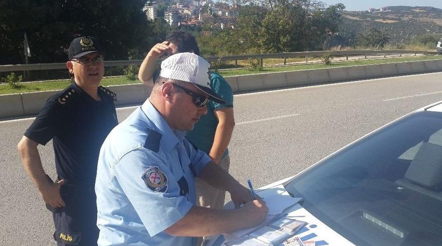 Yasak Saatte Şehir Merkezine Giren Kamyon S&uuml;r&uuml;c&uuml;s&uuml;ne 95 Tl Ceza Yazıldı